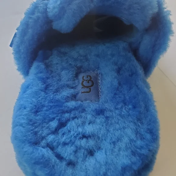 UGG - Picture 6 of 16